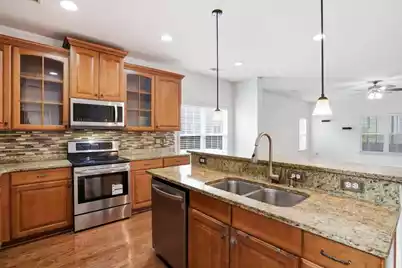 209 Goldfinch Lane, Summerville, SC 29485 - Photo 6