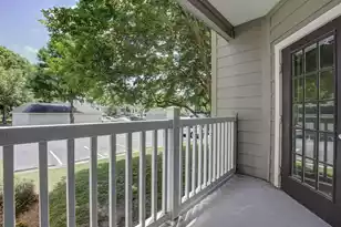700 Daniel Ellis Dr, Charleston, SC 29412 - Photo 18