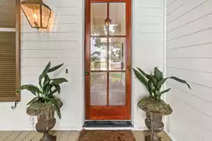 28 Sheffield Ave, Beaufort, SC 29907 - Photo 2