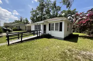 488 Smoak St, Bamberg, SC 29003 - Photo 2
