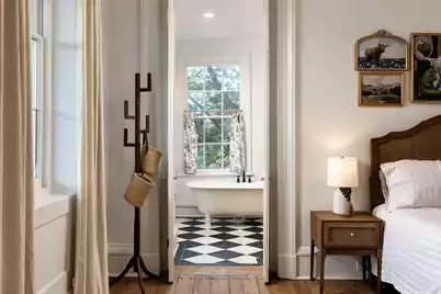 89 Ashley Avenue, Charleston, SC 29401 - Photo 34