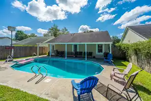 123 Manchester Rd, Summerville, SC 29486 - Photo 2