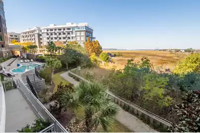 155 Wingo Way #Unit 426, Mount Pleasant, SC 29464 - Photo 32