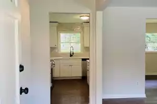 3325 Stonehaven Dr, North Charleston, SC 29420 - Photo 4