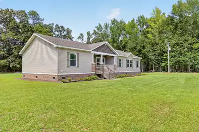 1331 Brewington Road N, Manning, SC 29102 - Photo 4