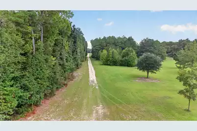 1331 Brewington Road N, Manning, SC 29102 - Photo 12