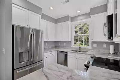 1560 Sea Palms Crescent, Mount Pleasant, SC 29464 - Photo 14