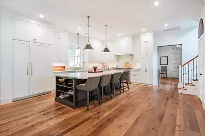 407 Royall Avenue, Mount Pleasant, SC 29464 - Photo 6