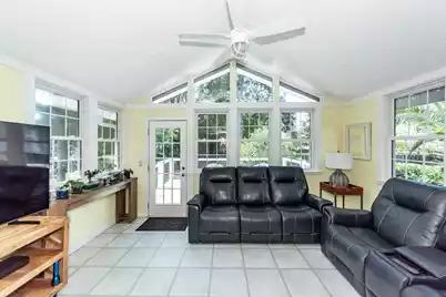 640 Oak Marsh Drive, Mount Pleasant, SC 29464 - Photo 12