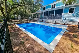8780 Palmetto Rd, Edisto Island, SC 29438 - Photo 16