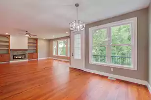 2003 Wharf Landing Ct, North Charleston, SC 29418 - Photo 12