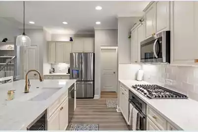 2016 Kings Gate Lane, Mount Pleasant, SC 29466 - Photo 2