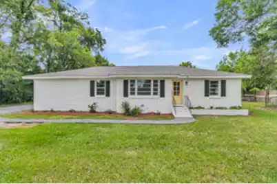 1602 Rifle Range Road, Mount Pleasant, SC 29464 - Photo 1