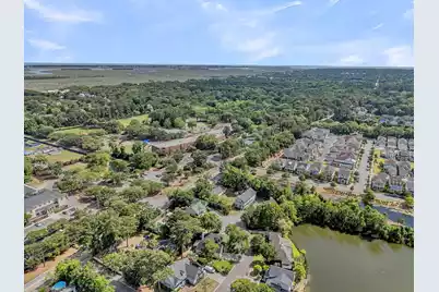 1602 Rifle Range Road, Mount Pleasant, SC 29464 - Photo 12
