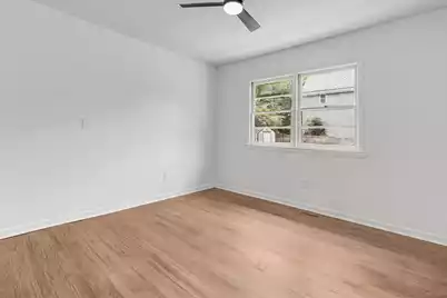 1602 Rifle Range Road, Mount Pleasant, SC 29464 - Photo 6