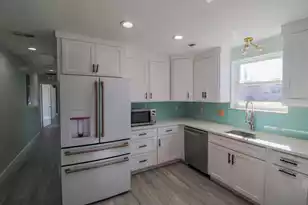 823 Jordan St, Charleston, SC 29412 - Photo 10