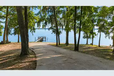 1222 Birch Drive, Summerton, SC 29148 - Photo 6