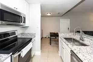 2011 Hwy 17 N, Mount Pleasant, SC 29466 - Photo 8