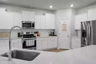 995 Arrowwood Way, Summerville, SC 29485 - Photo 10