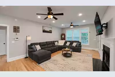 5537 Lachapelle Bend, North Charleston, SC 29418 - Photo 10