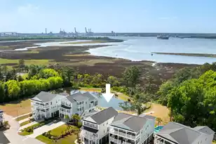 523 Spring Hollow Dr, Charleston, SC 29492 - Photo 2
