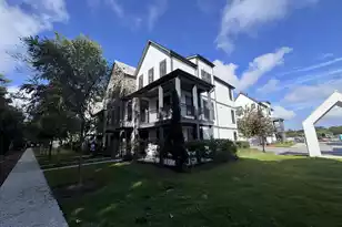 1627 Florentia St, Mount Pleasant, SC 29464 - Photo 8