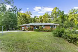 111 Greenbay St, Walterboro, SC 29488 - Photo 4