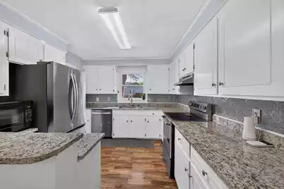 947 Foxcroft Road, Charleston, SC 29412 - Photo 16