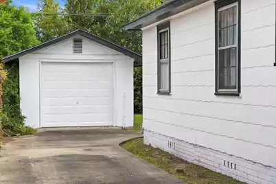 2129 Thornlee Drive, North Charleston, SC 29405 - Photo 24