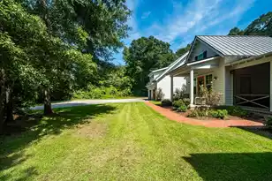 2826 Edenborough Rd, Johns Island, SC 29455 - Photo 8