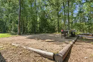 725 Yellow Brick Rd, Bonneau, SC 29431 - Photo 24