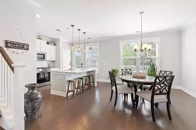 1537 Prince Edward Street, Mount Pleasant, SC 29466 - Photo 8