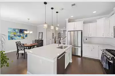 1537 Prince Edward Street, Mount Pleasant, SC 29466 - Photo 10