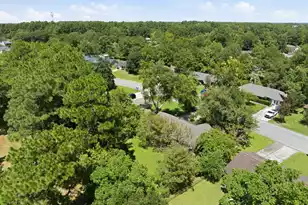304 Longleaf Rd, Summerville, SC 29486 - Photo 46