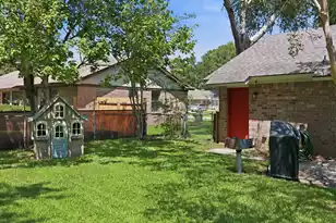304 Longleaf Rd, Summerville, SC 29486 - Photo 38