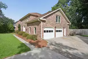 119 Tyvola Dr, Summerville, SC 29485 - Photo 4