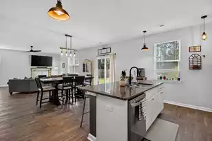 384 Bering Ln, Summerville, SC 29486 - Photo 16