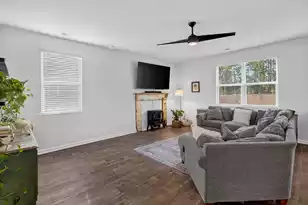 384 Bering Ln, Summerville, SC 29486 - Photo 12