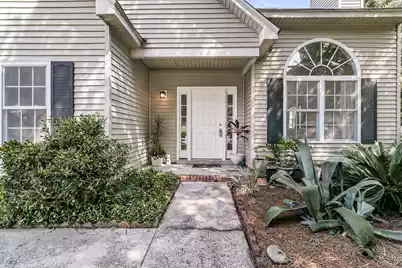 339 Mount Royall Drive, Mount Pleasant, SC 29464 - Photo 4