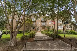 63 Rutledge Ave #27, Charleston, SC 29401 - Photo 1
