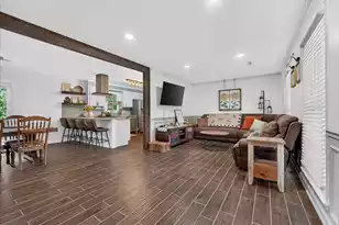 8431 Deerwood Dr, North Charleston, SC 29406 - Photo 6