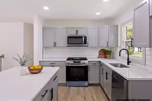 1411 Westway Dr, Charleston, SC 29412 - Photo 10
