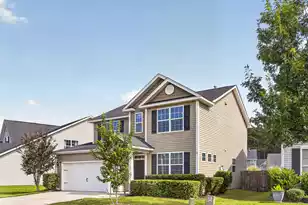578 Crossland Dr, Moncks Corner, SC 29461 - Photo 2