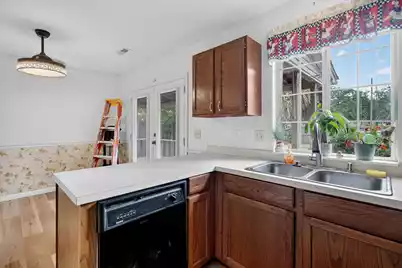 433 Courtland Drive, Summerville, SC 29486 - Photo 12