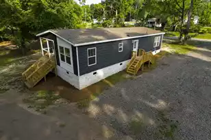 569 Stumphole Rd, Elloree, SC 29047 - Photo 10