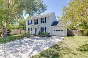 1427 Oaklanding Rd, Mount Pleasant, SC 29464 - Photo 1