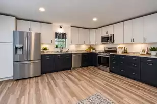 112 King St, Summerville, SC 29483 - Photo 6