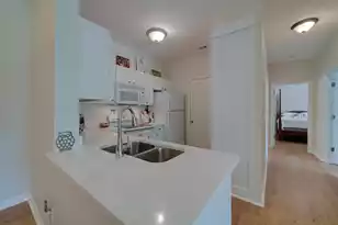 1600 Long Grove Dr, Mount Pleasant, SC 29464 - Photo 6
