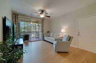 1600 Long Grove Dr, Mount Pleasant, SC 29464 - Photo 4