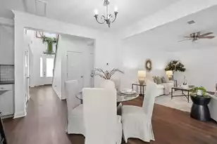 1300 Enfield Ln, Mount Pleasant, SC 29466 - Photo 10